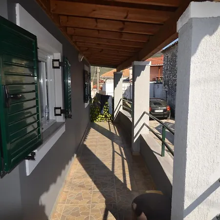 Vila Melina-jonathan
